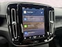 Volvo XC40 Single Motor Extended Range Plus 82 kWh | Nieuw Binnen | Trekhaak | 1500KG Trekgewicht | Adaptieve Cruise controle | Blis | Google |