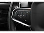 Volvo XC40 T5 Automaat Recharge R-Design | Premium Audio by Harman en Kardon|Interieur Voorverwarming| Electrisch bedienbare Voorstoelen|Semi electrische Trekhaak| Adaptieve Cruise Control| Blind spot | Verwarmbare Voorstoelen.