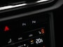 Volkswagen T-Roc 1.5 TSI 150 pk DSG Style | LED koplampen | Stoelverwarming | ErgoActive bestuurdersstoel | Afn. Trekhaak | Carplay | Adaptive Cruise | Park assist | 17 inch