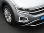 Volkswagen T-Roc 1.5 TSI 150 pk DSG Style | LED koplampen | Stoelverwarming | ErgoActive bestuurdersstoel | Afn. Trekhaak | Carplay | Adaptive Cruise | Park assist | 17 inch