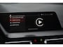 BMW 1-Serie 118i Executive Edition / Stoelverwarming / Intrieurverlichting / Parkeercamera / Carplay / Cruise