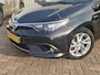 Toyota Auris 1.8 Hybrid Lease Pro