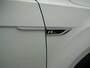 Volkswagen T-Roc 1.5 TSI 150 pk DSG Sport Business R / R-Line | Panoramadak | Trekhaak | Stuur-/stoelverwarming | Achteruitrijcamera