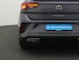 Volkswagen T-Roc Cabrio 1.5 TSI 150 pk DSG R-Line | Trekhaak | Stuur-/stoelverwarming | Navigatie | Parkeersensoren voor/achter