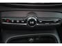 Volvo EX40 Performance Ultra Black Edition 82 kWh - Panorama/schuifdak - IntelliSafe Assist & Surround - 360º Camera - Verwarmde voorstoelen, stuur & achterbank - Parkeersensoren voor & achter - Elektr. bedienb. voorstoelen met geheugen links - Draadloze tel. lader - Warmtepomp - Extra getint glas - 20' LMV