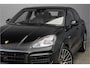 Porsche Cayenne Coupé 3.0 E-Hybrid Platinum Sport Design Luchtv ACC Nachtzicht HUD 22" Trekhaak