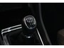 Skoda Karoq 1.0 TSI Style Trekhaak | Full LED | Carplay | Keyless | Cruise | Bluetooth | Clima | Navi | 17" LMV | PDC
