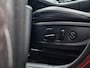 Hyundai Santa Fe 1.6 T-GDI PHEV Premium SKY 7p. | Apple Carplay/Android Auto | Stoel/stuurverwarming | Draadloze telefoon oplader | Elektrische achterklep | Elektrische verstelbare stoelen met geheugen |