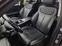 Hyundai Santa Fe 1.6 T-GDI PHEV Premium SKY 7p. | Apple Carplay/Android Auto | Stoel/stuurverwarming | Draadloze telefoon oplader | Elektrische achterklep | Elektrische verstelbare stoelen met geheugen |