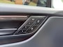 Porsche Macan Turbo 100 kWh | Lederen bekleding | Lichtmetalen velgen 22" | Multimedia scherm passagier
