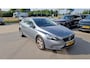 Volvo V40 T2 Momentum |Navigatie| Bluetooth| Climate Control| Regensensor| Lichtmetalen velgen| LED dagrijverlichiting| Inklapbare buitenspiegels| Parkeer sensoren achter