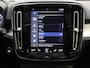 Volvo XC40 B4 211pk Automaat Business Pro / Panoramadak / El. Trekhaak / Verw. Voorruit / ACC / BLIS / Stoel + Stuurw. Verwarming / DAB / Lane Keeping Aid / Keyless / Noodreservewiel /