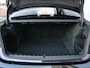 BMW 3-Serie 318i Business Edition Plus 157 Pk Automaat Navigatie / DAB / Leer / M-pakket / Camera