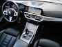 BMW 3-Serie 318i Business Edition Plus 157 Pk Automaat Navigatie / DAB / Leer / M-pakket / Camera