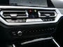 BMW 3-Serie 318i Business Edition Plus 157 Pk Automaat Navigatie / DAB / Leer / M-pakket / Camera