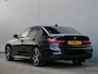 BMW 3-Serie 318i Business Edition Plus 157 Pk Automaat Navigatie / DAB / Leer / M-pakket / Camera