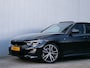 BMW 3-Serie 318i Business Edition Plus 157 Pk Automaat Navigatie / DAB / Leer / M-pakket / Camera