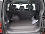 Land Rover Defender 110 2.0 P300e 110 Sedona Edition | Panoramisch schuifdak | Alcantara hemel | Elek. trekhaak | 22'' wielen |