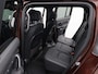 Land Rover Defender 110 2.0 P300e 110 Sedona Edition | Panoramisch schuifdak | Alcantara hemel | Elek. trekhaak | 22'' wielen |