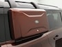 Land Rover Defender 110 2.0 P300e 110 Sedona Edition | Panoramisch schuifdak | Alcantara hemel | Elek. trekhaak | 22'' wielen |