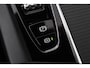 Volvo XC60 T5 AWD Momentum | BLIS | Camera | Apple Carplay | Stoelverwarming | 20 Inch | Getint Glas