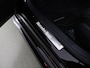 Mercedes-Benz C-klasse 200 Launch Edition AMG Line | Panoramadak | Digital Light | Night | Memory | Keyless | Sfeerverlichting | Burmester |