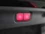 Mercedes-Benz C-klasse 200 Launch Edition AMG Line | Panoramadak | Digital Light | Night | Memory | Keyless | Sfeerverlichting | Burmester |