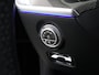 Mercedes-Benz C-klasse 200 Launch Edition AMG Line | Panoramadak | Digital Light | Night | Memory | Keyless | Sfeerverlichting | Burmester |