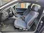 BMW 1-Serie 116i Business Line Trekhaak Bluetooth 16"