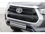Toyota Hilux 2.4 D-4D Double Cab Challenger | "VAN" | Automaat | Grijs kent. | Trekhaak | Camera | Adapt. Cruise | Apple CarPlay