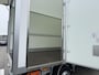 Fiat Ducato Bakwagen 2.2 MJ 180pk Automaat | Zijdeur | Navigatie | Camera | Dubbeldam Box incl. D'Hollandia laadlift, zijdeur, spoiler, bindrail en rolstops