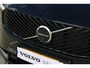 Volvo XC90 T8 Plug-in hybrid AWD Ultra Bright | Semi elektrische trekhaak | Panoramadak | Luchtvering | Verwarmbare voorstoelen | Ventileerbare voorstoelen | Massagefunctie voorstoelen | Verwarmbaar stuurwiel | Verwarmbare achterbank | Premium Audio by Bowers & Wilkins | Rondom zichtcamera | 21 inch Lichtmetalen velgen |