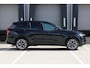 Volvo XC90 T8 Plug-in hybrid AWD Ultra Bright | Verwarmbare voorstoelen | Ventileerbare voorstoelen | Massagefunctie voorstoelen | Verwarmbaar stuurwiel | Verwarmbare achterbank | Premium Audio by Bowers & Wilkins | Luchtvering | Panoramadak | Rondom zichtcamera | 21 inch Lichtmetalen velgen | Semi elektrische trekhaak