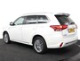 Mitsubishi Outlander 2.4 PHEV Intense+ | Navigatie | 360 Camera | Leer / Alcantara | Schuifdak | Stoel- en stuurwielverwarming |