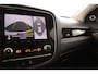 Mitsubishi Outlander 2.4 PHEV Intense+ | Navigatie | 360 Camera | Leer / Alcantara | Schuifdak | Stoel- en stuurwielverwarming |