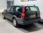 Volvo XC70 2.5 T Geartronic Comfort Line Vol jaar APK Nette wagen 4x4