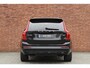 Volvo XC90 T8 Automaat AWD Ultra Dark | Verwarmbare voorstoelen | Verwarmbaar stuurwiel | Massagefunctie voorstoelen | Ventileerbare voorstoelen | Verwarmbare achterbank | Premium audio by Bowers & Wilkins | Luchtvering | Panoramadak | Rondom zichtcamera | 21" Lichtmetalen velgen