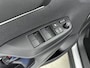 Toyota Yaris Cross 1.5 Hybrid Dynamic Limited | Navi | Stoelverwarming | Parkeersensoren | Lichtmetalen Velgen | Mistlampen |