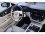 Volvo V60 2.0 T8 Twin Engine AWD Inscription | Panoramadak | Lederen bekleding | Stoel- en stuurwielverwarming | Head-up display | Keyless | Achteruitrijcamera | Parkeersensoren voor + achter | Getint glas |