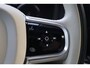 Volvo V60 2.0 T8 Twin Engine AWD Inscription | Panoramadak | Lederen bekleding | Stoel- en stuurwielverwarming | Head-up display | Keyless | Achteruitrijcamera | Parkeersensoren voor + achter | Getint glas |