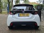Toyota Yaris 1.5 Hybrid AUTOMAAT | Navigatie via Smartphone | Apple Carplay | Climate Control | Cruise Control | Parkeercamera