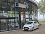 Toyota Yaris 1.5 Hybrid AUTOMAAT | Navigatie via Smartphone | Apple Carplay | Climate Control | Cruise Control | Parkeercamera