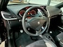 Peugeot 207 CC 1.6 VTi Griffe 120PK + NAP|OH historie|Navigatie|Leder|PDC|Climate control|Cruise|17"LMV|Rijklaarprijs