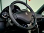Peugeot 207 CC 1.6 VTi Griffe 120PK + NAP|OH historie|Navigatie|Leder|PDC|Climate control|Cruise|17"LMV|Rijklaarprijs
