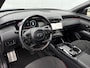 Hyundai Tucson 1.6 T-GDI HEV N Line Sky / Trekhaak (1650kg) / Elektrisch glazen panorama-dak / Kunstlederen/suede bekleding / Stoelverwarming voor/achter / All-season banden /