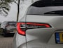 Toyota Corolla Touring Sports 1.8 Hybrid Business Plus | Stuur- & stoelverwarming | Trekhaak | PDC | BSM | Elektrische a.klep | Carplay & Android auto