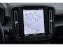 Volvo XC40 B3 Automaat Essential | Elektrische Trekhaak | Parkeersensoren V & A | Parkeercamera | All-season Banden | 18'' Lichtmetalen velgen | Google infotainment | Applecarplay/Android auto | Dealeronderhouden