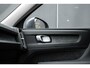 Volvo XC40 B3 Automaat Essential | Elektrische Trekhaak | Parkeersensoren V & A | Parkeercamera | All-season Banden | 18'' Lichtmetalen velgen | Google infotainment | Applecarplay/Android auto | Dealeronderhouden