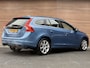 Volvo V60 1.5 T2 Momentum Leer / Memory Stoel / Xenon / Trekhaak / Lm Velgen