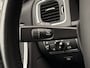 Volvo V60 1.5 T2 Momentum Leer / Memory Stoel / Xenon / Trekhaak / Lm Velgen